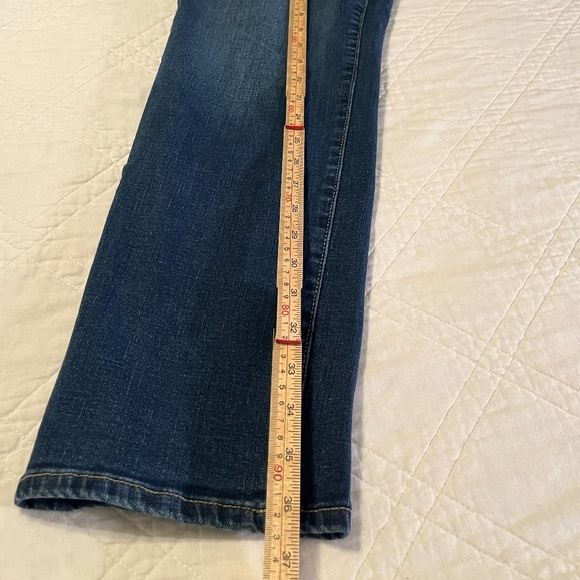Gap Classic Straight Fit Jeans Women Size 12 (31) Regular Blue Stretch Dark Wash - Picture 9 of 10